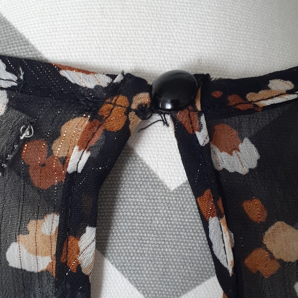 ROW A shirred midi dress - Picture 7 of 10